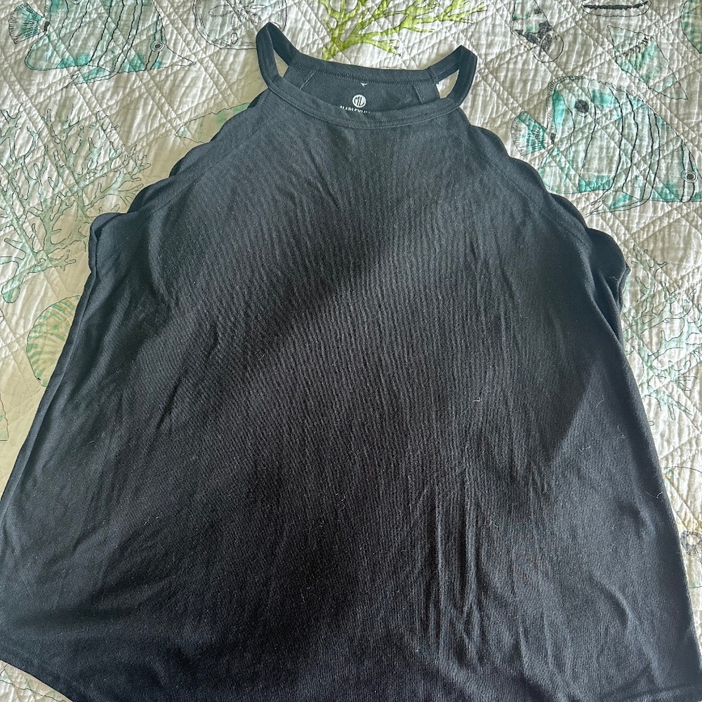Marley Lilly scalloped edge tank